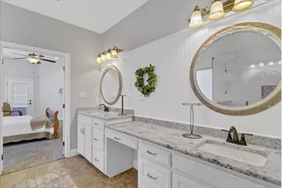 3300 Fountain Way, Granbury, TX 76049 - Photo 24