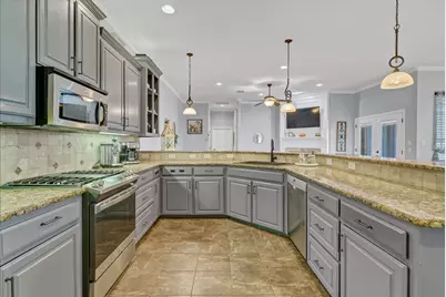 3300 Fountain Way, Granbury, TX 76049 - Photo 10