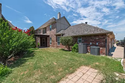 3300 Fountain Way, Granbury, TX 76049 - Photo 40