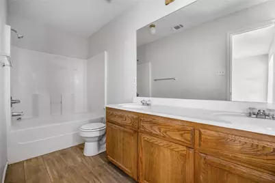 4524 Alamosa Street, Fort Worth, TX 76119 - Photo 10