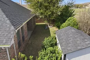 5524 Plata Ln, Benbrook, TX 76126 - Photo 38