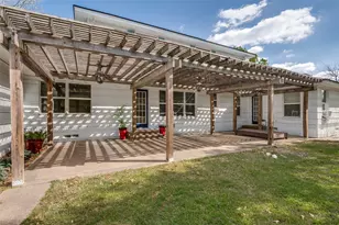 901 Bryson St, Waxahachie, TX 75165 - Photo 30