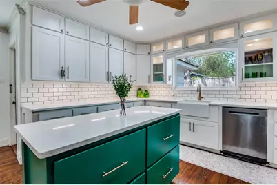 901 Bryson Street, Waxahachie, TX 75165 - Photo 14