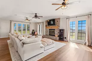 2566 Southwinds Dr, Lorena, TX 76655 - Photo 8