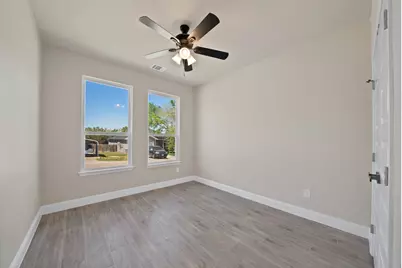 2513 Austin Court, Granbury, TX 76048 - Photo 20