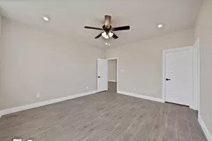 2513 Austin Ct, Granbury, TX 76048 - Photo 14