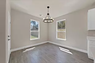 2513 Austin Ct, Granbury, TX 76048 - Photo 12