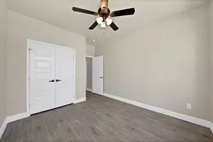 2513 Austin Ct, Granbury, TX 76048 - Photo 18