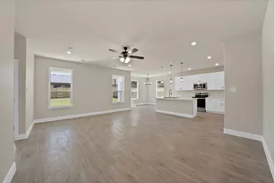 2513 Austin Court, Granbury, TX 76048 - Photo 6