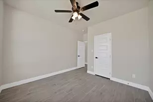 2513 Austin Ct, Granbury, TX 76048 - Photo 20