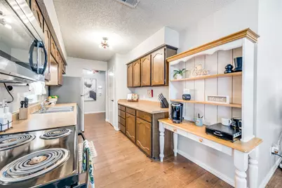 5004 Celtic Drive, Arlington, TX 76017 - Photo 12