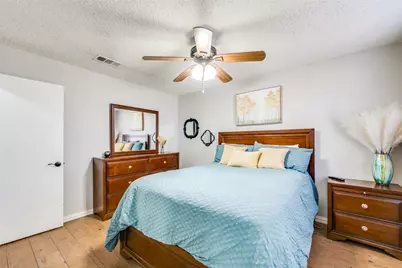 5004 Celtic Drive, Arlington, TX 76017 - Photo 14