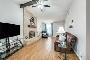 5004 Celtic Dr, Arlington, TX 76017 - Photo 6