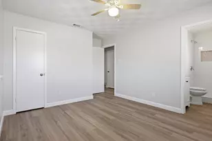 2816 Winslow St, Irving, TX 75062 - Photo 14