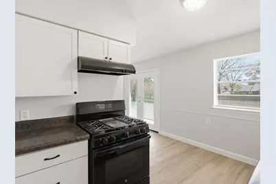 2816 Winslow Street, Irving, TX 75062 - Photo 10