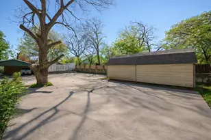 311 W Spring St, Weatherford, TX 76086 - Photo 26