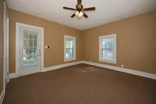 311 W Spring St, Weatherford, TX 76086 - Photo 20