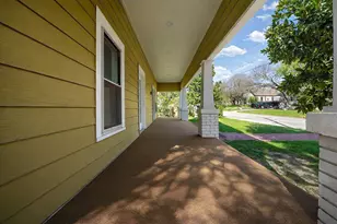 311 W Spring St, Weatherford, TX 76086 - Photo 4