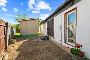 10654 Aledo Dr, Dallas, TX 75228 - Photo 24