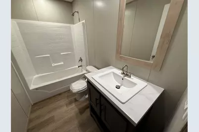 380 Valley Ridge Drive, Bridgeport, TX 76426 - Photo 16