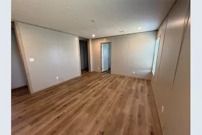 380 Valley Ridge Drive, Bridgeport, TX 76426 - Photo 18