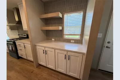 380 Valley Ridge Drive, Bridgeport, TX 76426 - Photo 10