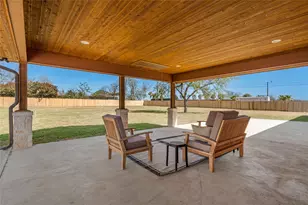 1404 S Robinson Dr, Robinson, TX 76706 - Photo 24