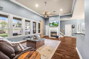 102 Blue Sage Ct, Weatherford, TX 76087 - Photo 4