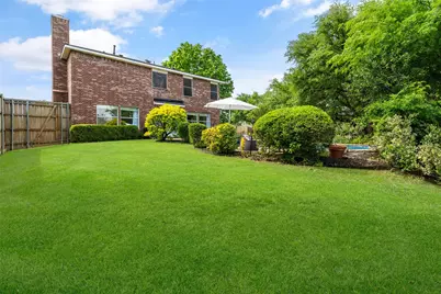 7230 Hillshire Lane, Sachse, TX 75048 - Photo 6