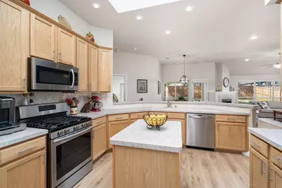 6117 Holly Crest Lane, Sachse, TX 75048 - Photo 14