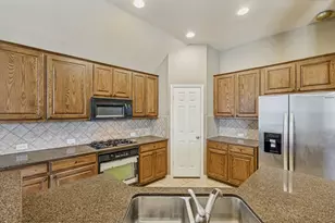 5405 Hampshire Dr, McKinney, TX 75070 - Photo 8