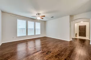 2028 Barx Dr, Little Elm, TX 75068 - Photo 4