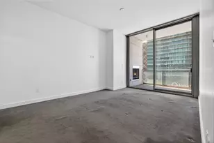 2900 McKinnon St, Dallas, TX 75201 - Photo 10