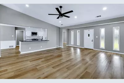 2809 Wood Wind Drive, Pantego, TX 76013 - Photo 4