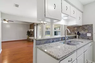 6604 Betty Dr, Watauga, TX 76148 - Photo 10