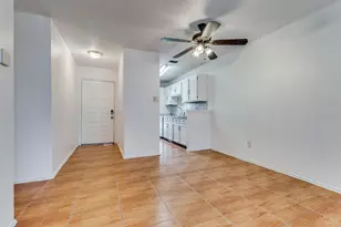 2917 Tanglewood Dr, Lancaster, TX 75134 - Photo 8