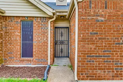 2917 Tanglewood Drive, Lancaster, TX 75134 - Photo 2