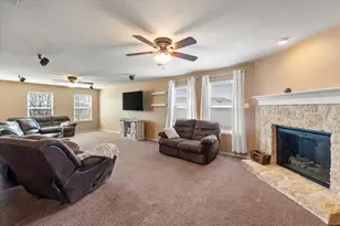 2904 Big Horn Bluff Ct, Fort Worth, TX 76108 - Photo 20