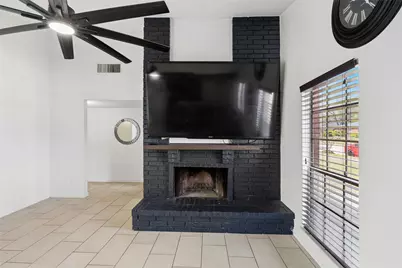 1905 Montana Trail, Grand Prairie, TX 75052 - Photo 10