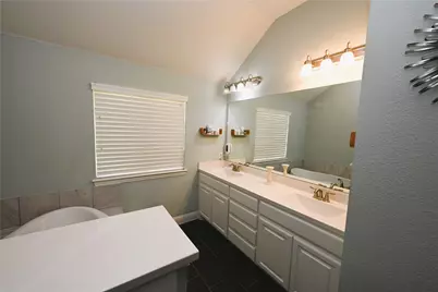 705 Fenceline Drive, Argyle, TX 76226 - Photo 14