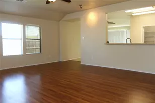 506 Quartz St, Arlington, TX 76002 - Photo 12