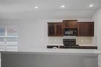 1827 College Street, Greenville, TX 75401 - Photo 12