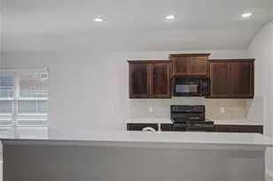 1827 College St, Greenville, TX 75401 - Photo 12