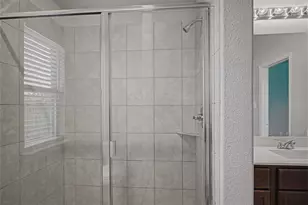 1827 College St, Greenville, TX 75401 - Photo 16