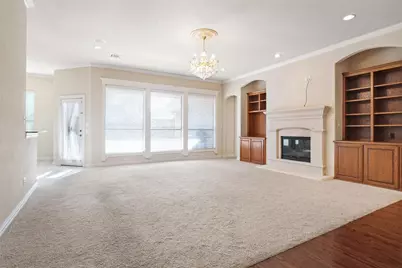 756 Trails End Circle, Hurst, TX 76054 - Photo 8