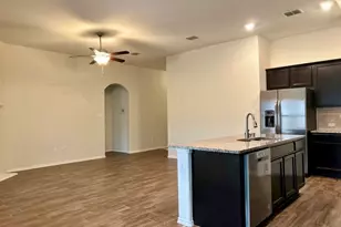 1029 N Churchill Dr, Fate, TX 75189 - Photo 4