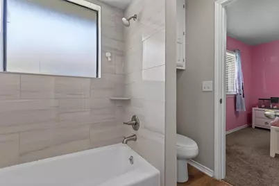 1507 Sugar Creek Drive, Carrollton, TX 75007 - Photo 18