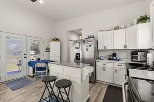 804 Cherry Dr, Groesbeck, TX 76642 - Photo 8