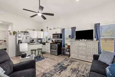 804 Cherry Drive, Groesbeck, TX 76642 - Photo 6