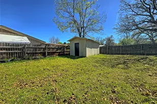 905 Bunny Rabbit Rd, Athens, TX 75751 - Photo 16